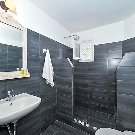 Agnadi View Hotel